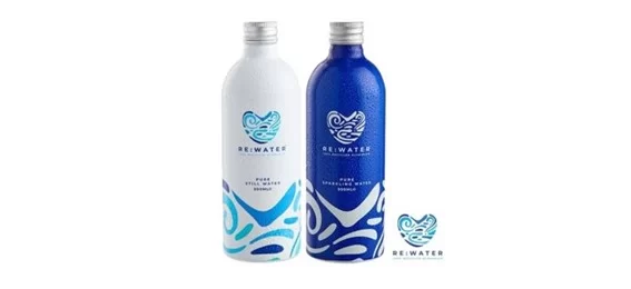 la-britanica-re-water-primera-marca-de-agua-del-mercado-que-utiliza-botellas-de-aluminio-totalmente-reciclado